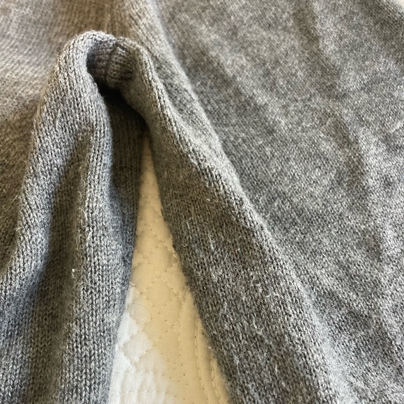 Ricki’s grey button cardigan in size M - Picture 6 of 7
